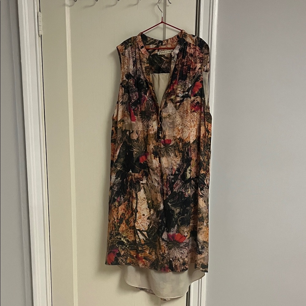 Alice and Olivia Sleeveless Abstract Print Dress